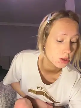 Goldenfairy online show from 04-29-26, 06:58