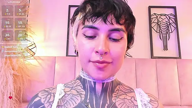 Luana fiore online show from 05-16-26, 07:34
