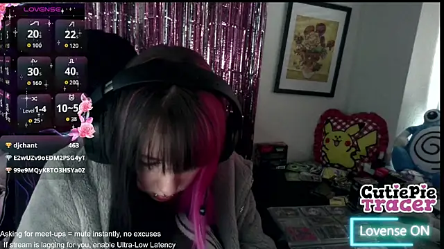 CutieTracer online show from 05-11-26, 02:56