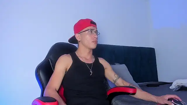 Dominik Blake online show from 04-13-26, 06:19