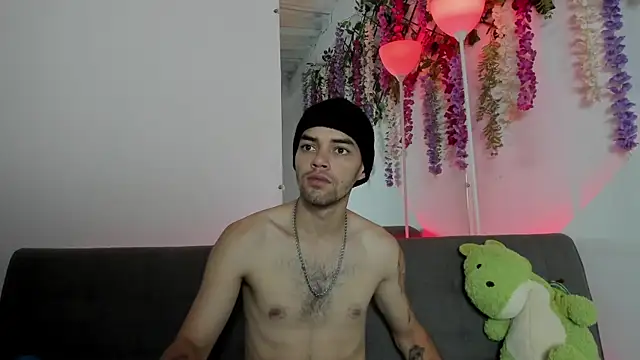 Snapshot of Dope_BoyGGs chatting on 04-04-26, 02:25 Dope BoyGGs online show from 04-04-26, 02:25