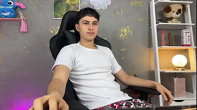 noah magno  online show from 04-11-26, 10:30