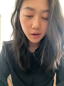 Shanshan 1267 online show from 04-18-26, 06:17