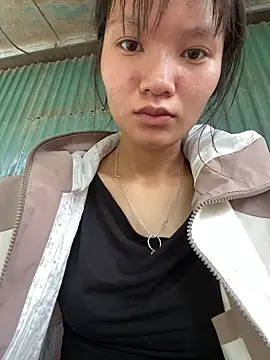 Elisa-a online show from 04-22-26, 12:46