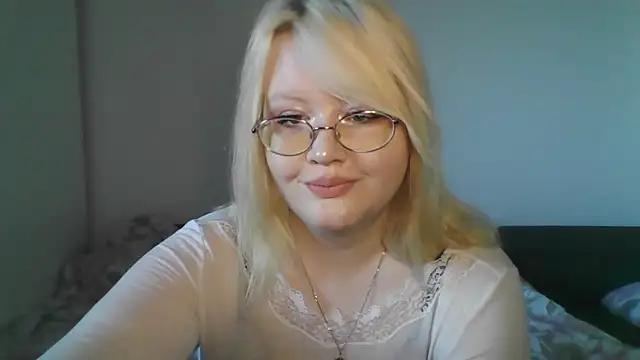 Elayne Sweet online show from 05-06-26, 06:08