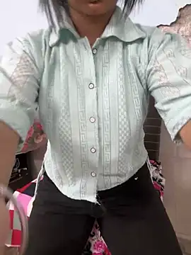 miss aaashikaa online show from 04-22-26, 08:50