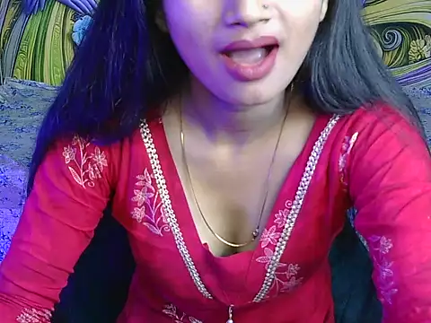 Snapshot of avni222 chatting on 05-08-26, 05:13 avni222 online show from 05-08-26, 05:13