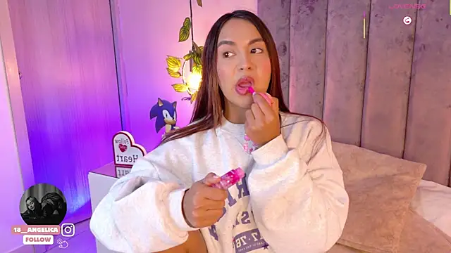 angelicaa garcia online show from 07-22-26, 11:35