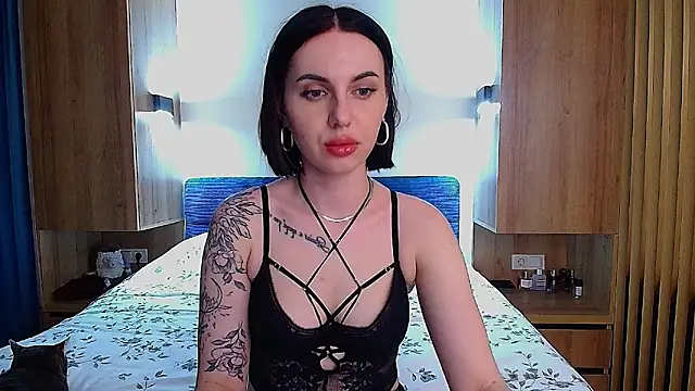 Snapshot of Sour_Berry_ chatting on 05-12-26, 04:37 Sour Berry online show from 05-12-26, 04:37