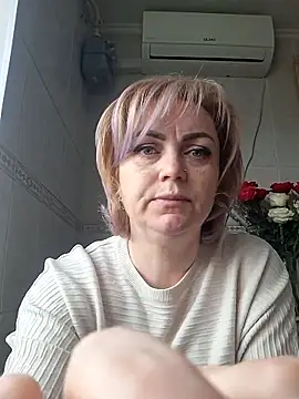 SylvieGold453 online show from 04-16-26, 01:45