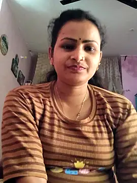 Snapshot of Legend_choice chatting on 04-11-26, 07:45 Legend choice online show from 04-11-26, 07:45