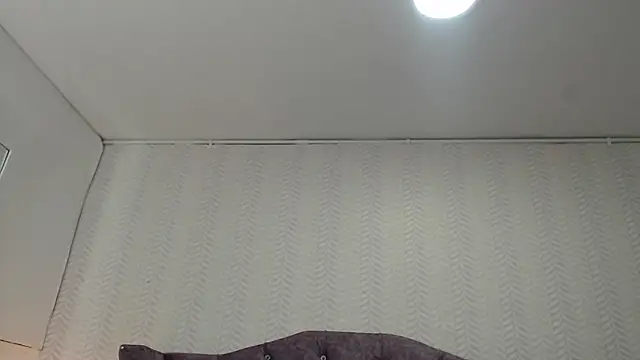 ViviJones online show from 07-18-26, 12:31