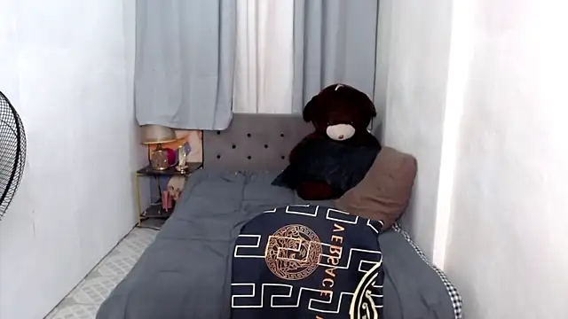hikarilust23xx online show from 07-12-26, 04:53