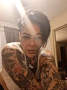 Kitty bang online show from 04-15-26, 03:57