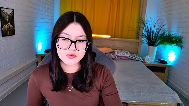JennyGibson online show from 04-19-26, 05:07