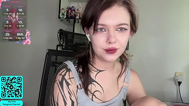 MadalynNosel online show from 07-22-26, 07:11