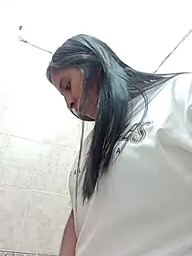 SofiaMendez1  online show from 07-16-26, 02:45