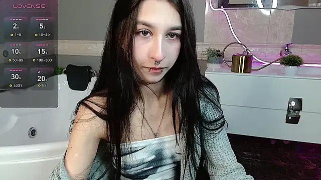 Snapshot of MelissaSparrow chatting on 05-18-26, 01:13 MelissaSparrow online show from 05-18-26, 01:13