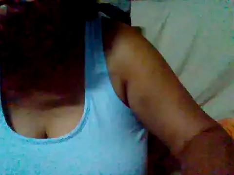 Roxanna73 online show from 04-12-26, 10:26