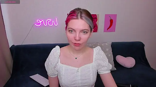 Snapshot of Marie_Reyess chatting on 04-02-26, 06:55 Marie Reyess online show from 04-02-26, 06:55