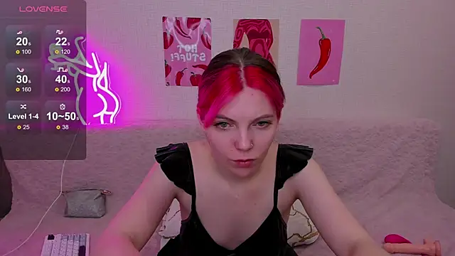 Marie Reyess online show from 05-19-26, 05:47