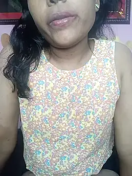 Super Girl-11 online show from 04-05-26, 06:49