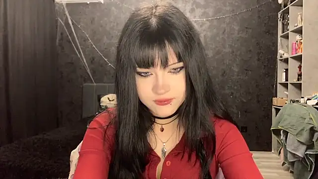 Snapshot of EmilyEmbears chatting on 04-27-26, 05:16 EmilyEmbears online show from 04-27-26, 05:16