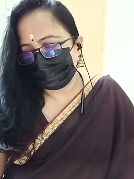 monisha cam online show from 05-14-26, 11:06
