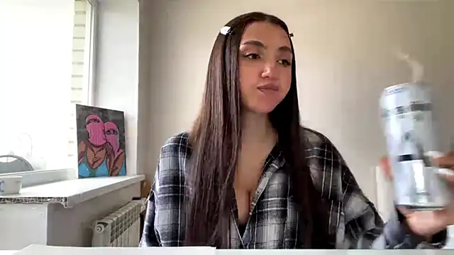 AlvinaMair online show from 04-29-26, 07:12