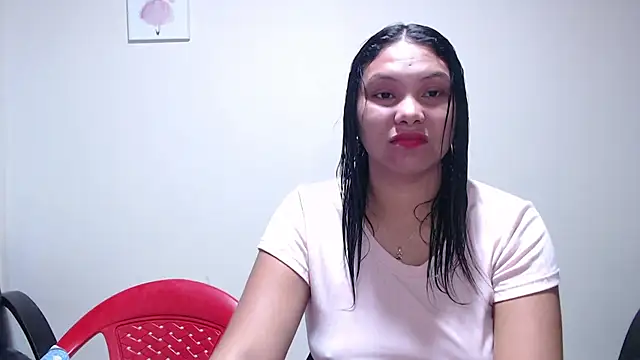 juliachannelhot online show from 04-25-26, 10:40