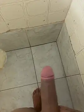 Gustavo12   online show from 04-05-26, 09:56