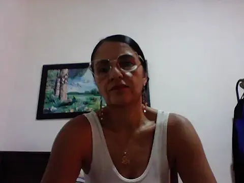 FenixPretty online show from 04-26-26, 03:21