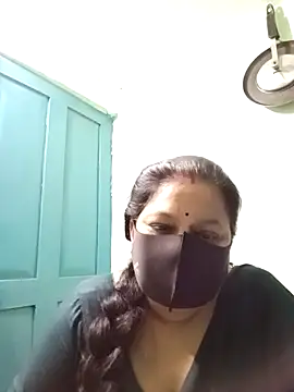 PINKI 024 online show from 04-04-26, 06:22