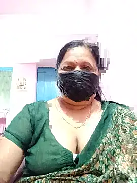 Snapshot of PINKI_024 chatting on 05-31-26, 06:10 PINKI 024 online show from 05-31-26, 06:10