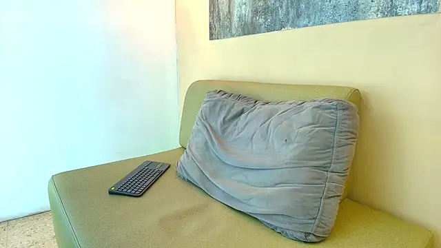 Snapshot of TROY_KIRK chatting on 04-08-26, 03:50 TROY KIRK online show from 04-08-26, 03:50