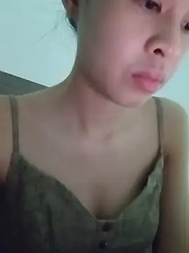 Yenlisu3Zie online show from 07-21-26, 06:05