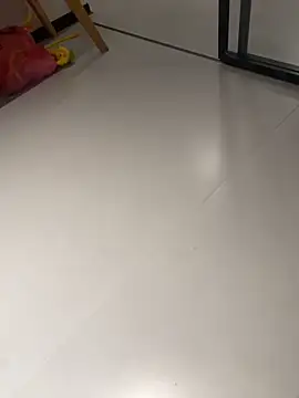 Snapshot of klcm002 chatting on 04-02-26, 12:25 klcm002 online show from 04-02-26, 12:25