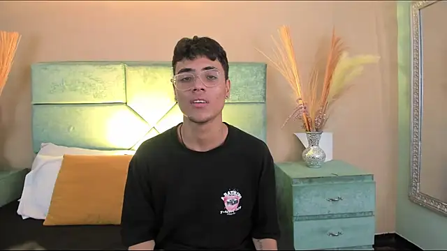 DannTaylor online show from 07-11-26, 08:33