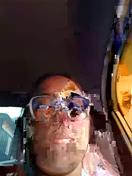 naughty girl hot  online show from 04-15-26, 08:53