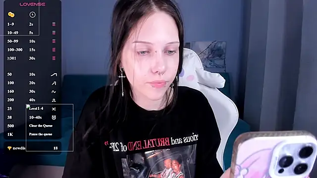SugarBunny18 online show from 06-12-26, 03:16
