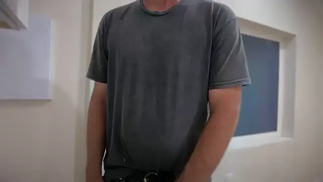 stokeyd44 online show from 04-12-26, 08:08