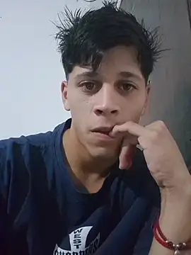 Snapshot of angelfenix3003 chatting on 04-05-26, 01:14 angelfenix3003 online show from 04-05-26, 01:14