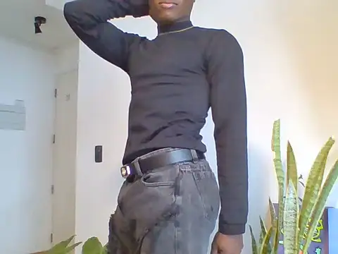 Snapshot of sexy_blackcoc chatting on 06-12-26, 09:03 sexy blackcoc online show from 06-12-26, 09:03