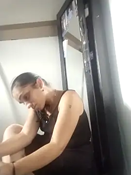 vegonicarouge online show from 04-13-26, 07:52