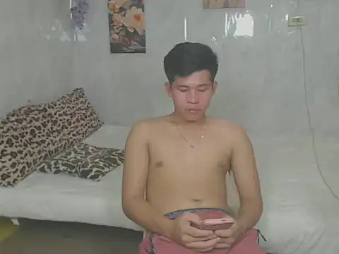 ur bigcockeziekiel online show from 04-05-26, 04:59