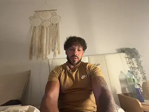 Snapshot of G970NE34 chatting on 04-15-26, 07:32 G970NE34 online show from 04-15-26, 07:32