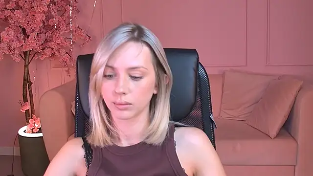 MeganClapp online show from 06-11-26, 06:00