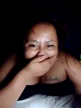 Simple y0urs online show from 04-28-26, 02:44