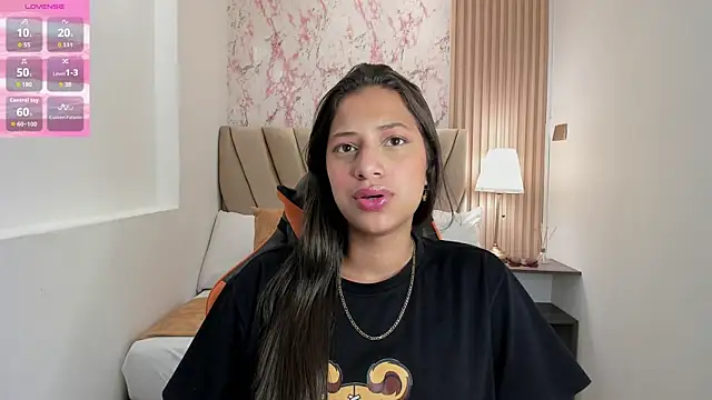 Snapshot of Atiena_ chatting on 04-15-26, 06:48 Atiena online show from 04-15-26, 06:48