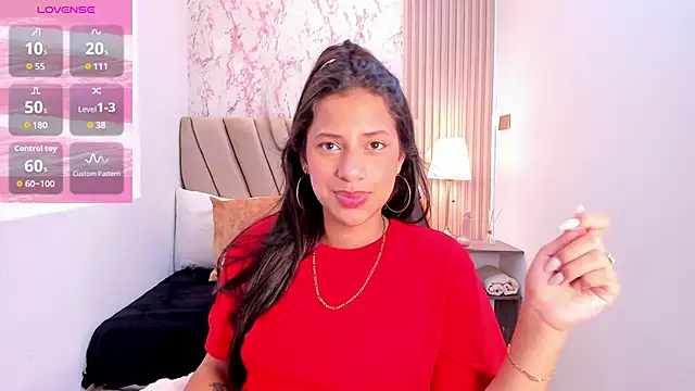 Snapshot of Atiena_ chatting on 04-16-26, 09:39 Atiena online show from 04-16-26, 09:39